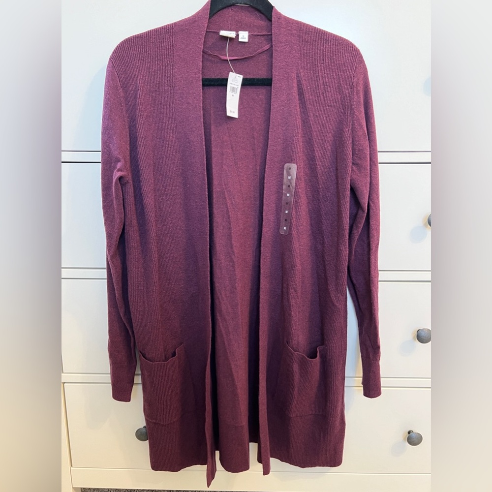NWT Gap women’s cardigan sweater size medium M. Berry plum/wine color.